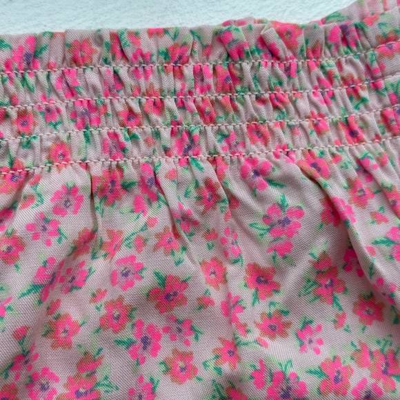 NEW Children’s Place Pink Floral Ruffle Hem Shorts size L 10/12 - Picture 2 of 6